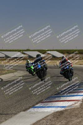 media/Oct-06-2025-2WTD (Mon) [[90522c3a0b]]/B Group/1220pm (Wheelie Bump)/